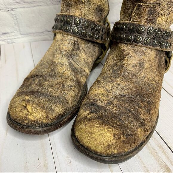 FRYE Phillip studded harness tall boots in chocolate glazed vintage leather - Picture 10 of 16